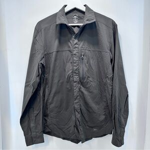 REI Shirt Men’s Small Long Sleeve Snaps Fishing Vented Hiking Outdoor Gray